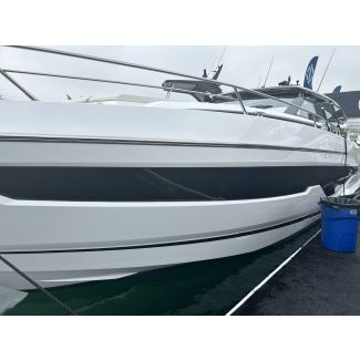 Marine Fiberglass Repair – Cosmetic & Structural Restoration