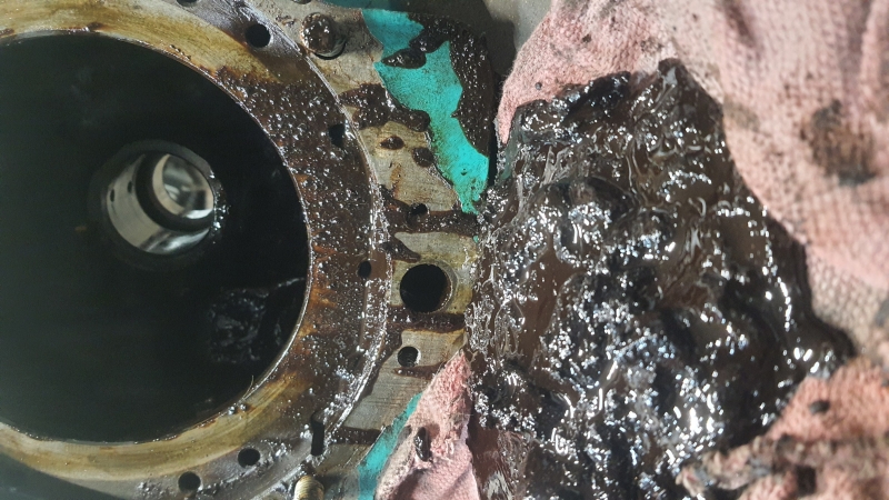 Marine Transmission Repair – Smooth Shifting and Power Delivery You Can Trust