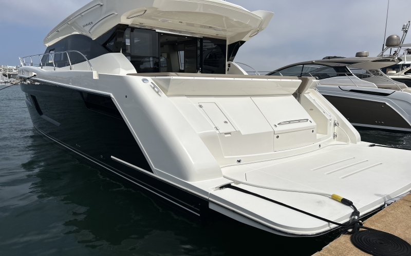 Boat Paint Repair – Professional Touch-Up and Restoration for a Flawless Finish